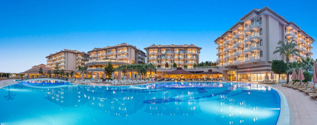 Hero Image Top Hotel APIs